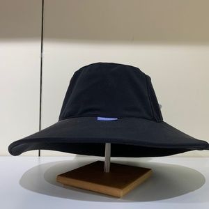 Black Aqua Hat by Walaroo Hats